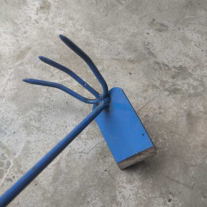 2%20in%201%20Multi%20Purpose%20Rake%20&%20Spade%20Garden%20Tools%20-%20Image%203
