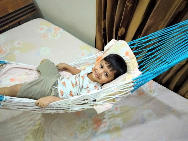 Kids' Favorite Playtime Swing – Fun & Safe-1Pcs | Handmade Dolna