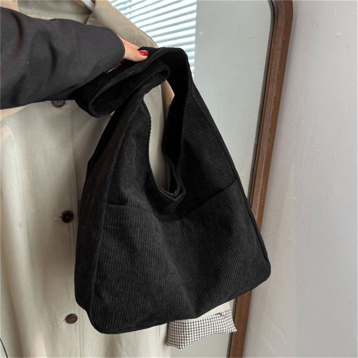 Large%20Capacity%20Tote%20Bags%20Women's%20New%20Trendy%20Shoulder%20Bag%20Simple%20And%20Versatile%20Commuter%20Bag%20Fashion%20Trendy%20Student%20Classroom%20Bags%20-%20Image%206