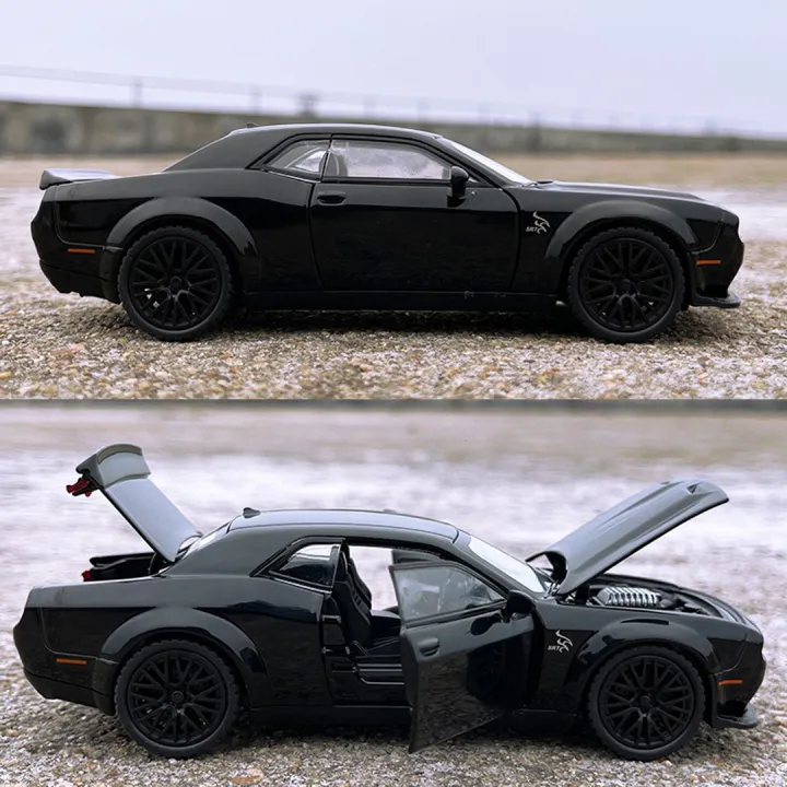 1:32%20Dodge%20Challenger%20Hellcat%20SRT%20%20Die-Cast%20Vehicles%20Alloy%20Model%20Car%20Toys%20For%20Gift%20Collection%20-%20Image%205