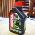 Motul-5100 4T SAE 10W40 4-Stroke Motor Oil (1 Liter). 