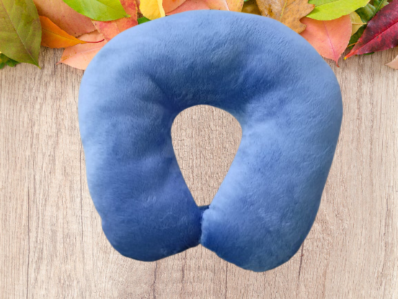 Premium%20Neck%20Pillow%20For%20Travel%20-%2012%20X14%20-%20Image%202