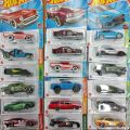 Hot Wheels Car Malaysia Single Pieces Randomly assigned 1 pcs hot wheels all model regular car Malaysia. 