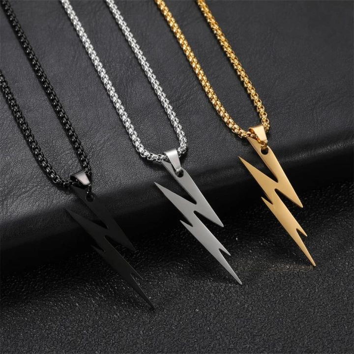 Stylish%20Chain%20Friends%20Black%20Steel%20%20Lightning%20Bolts%20Chain%20Necklace%20For%20Men%20-%20Image%203