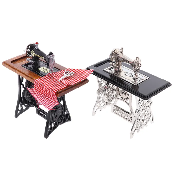 %E3%80%90Eco-friendly%E3%80%91%201:12%20Dollhouse%20Mini%20Sewing%20Machine%20with%20Scissors%20for%20Doll%20House%20Decor%20-%20Image%207