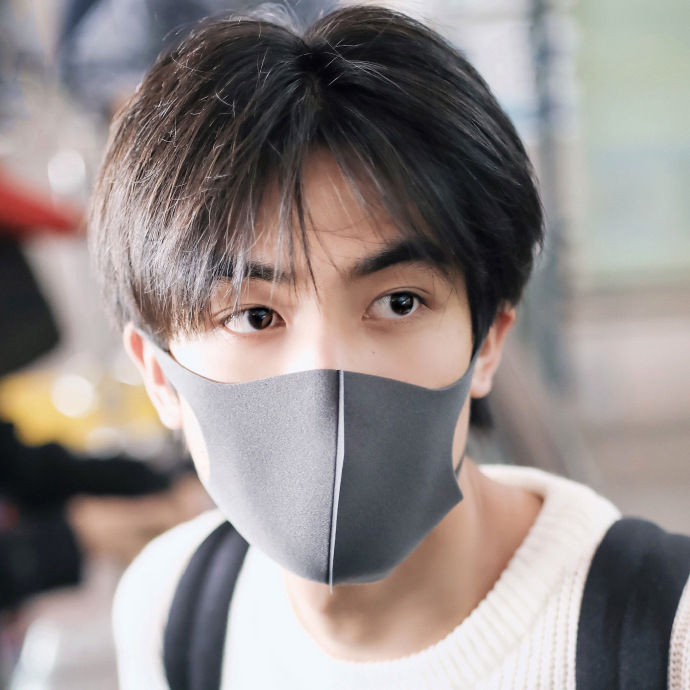 Spot%20Internet%20Celebrity%20Wig%20Center-Parted%20Bangs%20Short%20Hair%20Natural%20&%20Fluffy%20Korean%20Men's%20Wig%20Factory%20Supply%20One%20Piece%20Dropshipping%20-%20Image%205