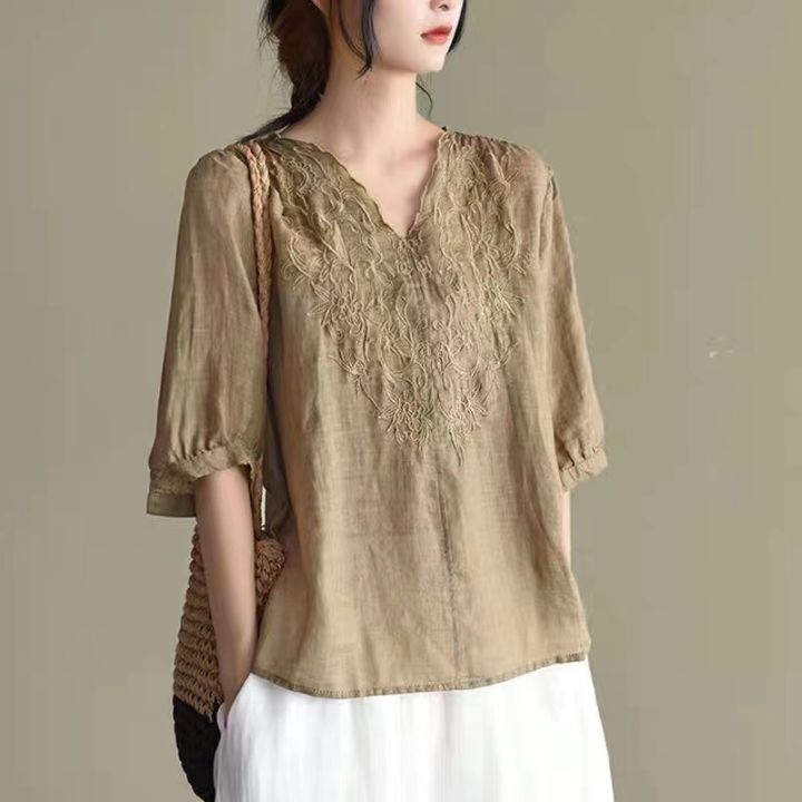 plus Size Women's Clothing New Retro Machine Embroidery Cotton Top Loose V Collar Half Sleeve Shirt Women's Shirt Pullover