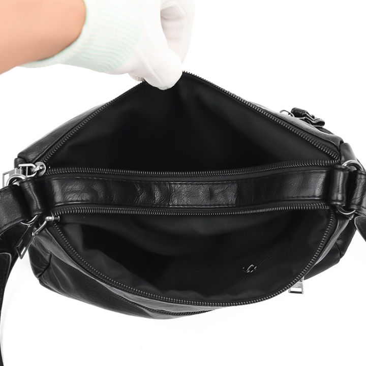Fashion%20Crossbody%20Bag%20Women's%20Bag%202020%20New%20Style%20Shoulder%20Bag%20Lightweight%20Soft%20PU%20Shoulder%20Bag%20Mid-Life%20Backpack%20Mom%20Bag%20-%20Image%202