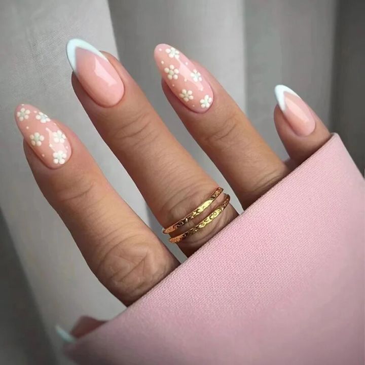 24Pcs%20Almond%20Nail%20with%20Beveled%20French%20Design%20Glitter%20Stripes%20False%20Nails%20Round%20Head%20Wearable%20Press%20on%20Nails%20Manicure%20Tips%20-%20Image%204