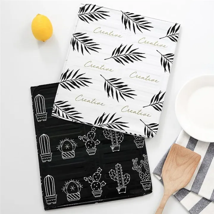 2pcs%20Foldable%20Aluminum%20Foil%20Heat-insulation%20Oil%20Plate%20Damper%20Oil%20Splash%20Board%20Anti-splash%20Oil%20Baffle%20for%20Kitchen%20-%20Image%206