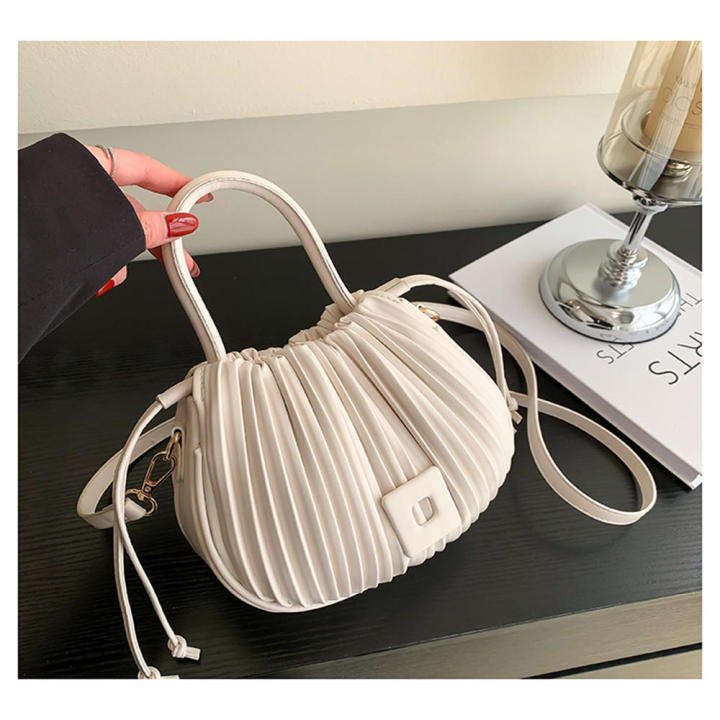 PU%20Crossbody%20Bag%20Trendy%20Shoulder%20Handbag%20Female%20Tote%20Bag%20for%20Women%20Accessories%20Daily%20Wear%20Stylish%20Outfit%20Gift%20for%20Her%20Versatile%20Fashion%20-%20Image%206