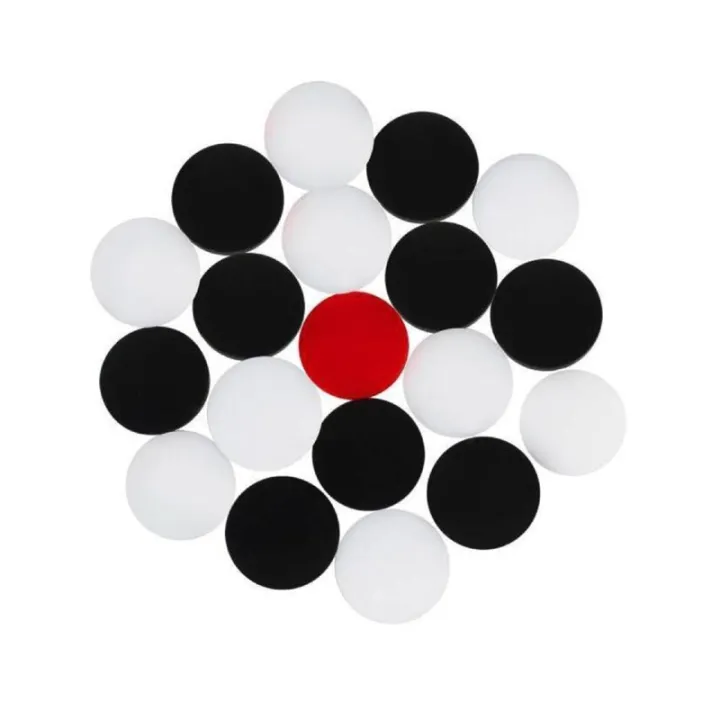 Carrom%20Coin%20&%20Boric%20Acid%20Powder-%20Black%20&White%20-%20Image%202