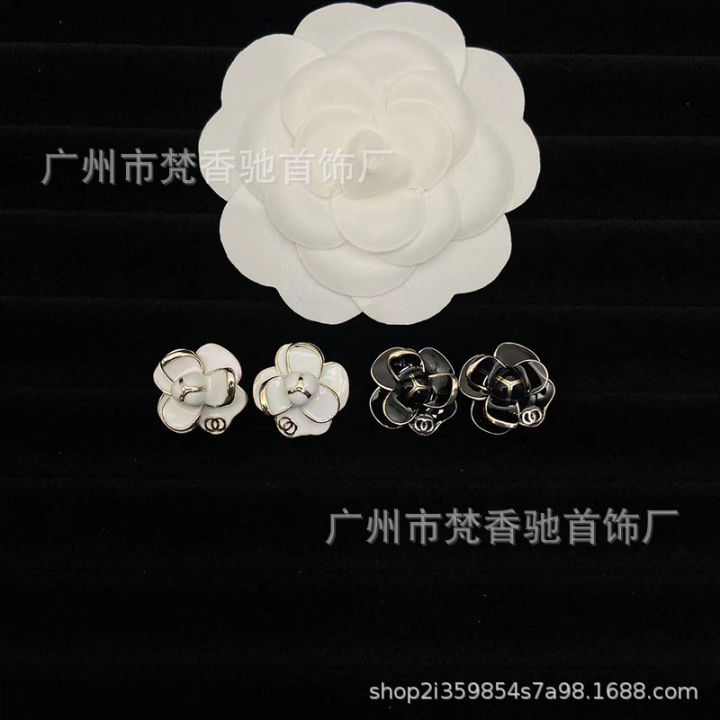 Xiaoxiang's%20new%20double%20C%20earrings,%20Xiaoxiangfeng,%20European%20and%20American%20retro%20earrings,%20fragrant%20grandma's%20sense%20of%20luxury,%20collection%20of%20earrings,%20925%20silver%20needles%20-%20Image%203
