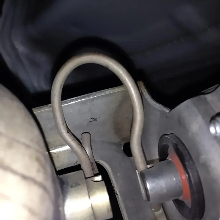 Electronic%20Exhaust%20Actuator%20Flap%20Valve%20Spring%20For%20BMW%201%202%203%204%205%206%207%20SERIES%20X1%20X2%20X5%20X6%20Clip%20Rattling%20Noise%20Fix%20Bow%20Replacement%20-%20Image%206