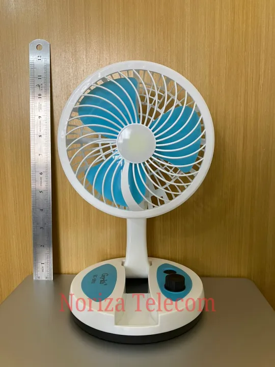Gcy.Kb%20KC-5811%20Rechargeable%20Folding%20Fan%20With%20Light*%20-%20Image%202