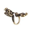 Retro Personality Men's Golden Dragon Clip Cigarette Ring Cigarette Holder Hand Jewelry Simple temperament Men's daily ornaments.