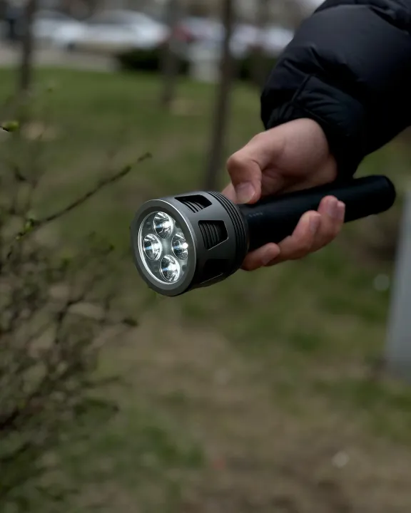 Xiaomi%20Nextool%2010000mAh%20Seaching%20Flashlight%203600lm%20450m%205%20Modes%20Waterproof%20LED%20light%20Type-C%20Rechargeable%20Torch%20for%20Camping%20-%20Image%207