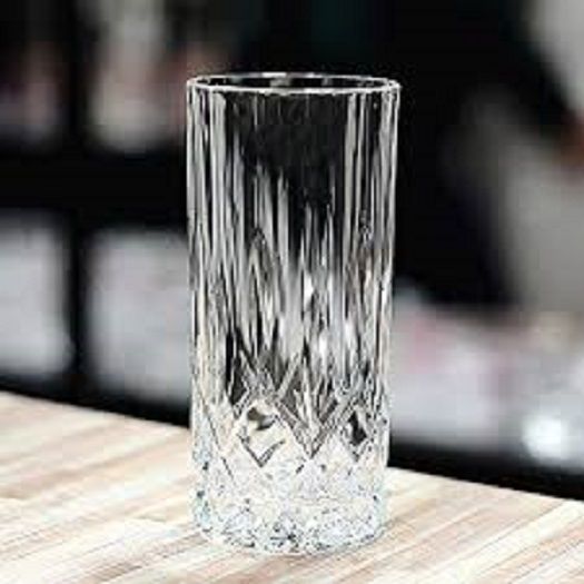 Heavy%20Water%20Glass%20Set%20-%20Enjoy%20Your%20Drinks%20In%20Style%20With%206%20Durable%20Glasses%20-%20Set%20Of%206%20Glasses%20(370Ml)%20By%20Nasir%20-%20Image%202