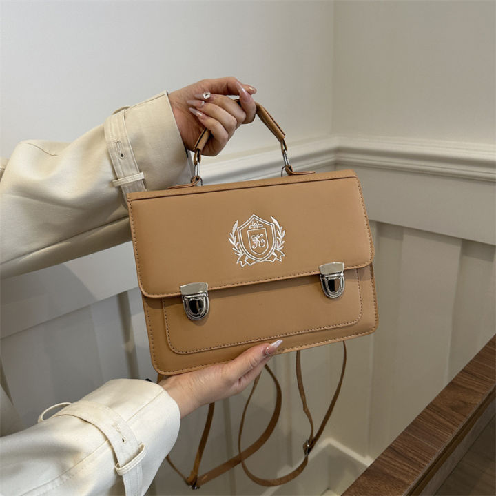 Japanese%20new%20JK%20uniform%20bag%20one%20shoulder%20hand%20double%20shoulder%20black%20hand-held%20Cambridge%20bag%20college%20style%20postman%20simple%20bag%20-%20Image%203