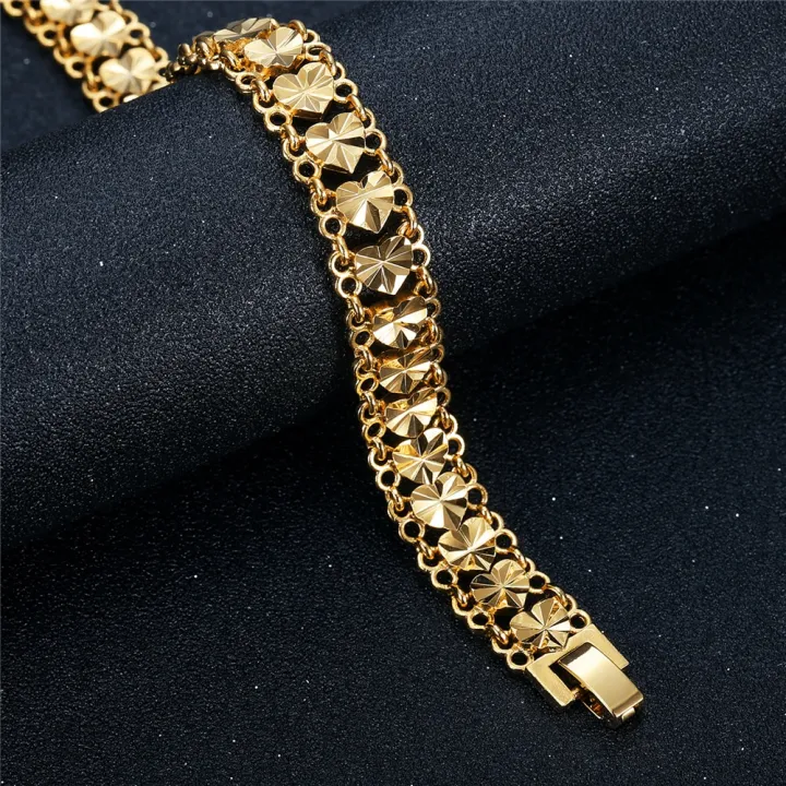 Punk%20Chunky%20Hand%20Chain%20Bracelet%2012MM%20Gold%20Color%20Heart%20Wristband%20Bracelets%20For%20Men%20Women%20Fashion%20Jewelry%20Braslet%202021%20-%20Image%204