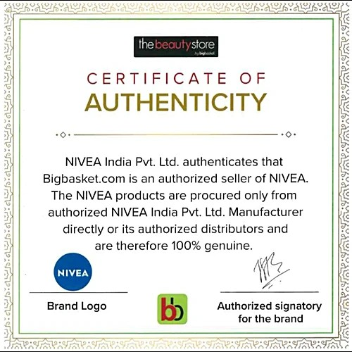 NIVEA%20Soft%20Light%20Vitamin%20E%20Moisturiser,%20300%20ml%20Cream%20for%20all%20skin%20type%20-%20Image%205