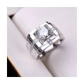 Classic High Carbon Diamond High Simulation Men's Diamond Ring Imitation Moissanite Plated Yellow Gold Domineering Wedding Ring Wholesale.