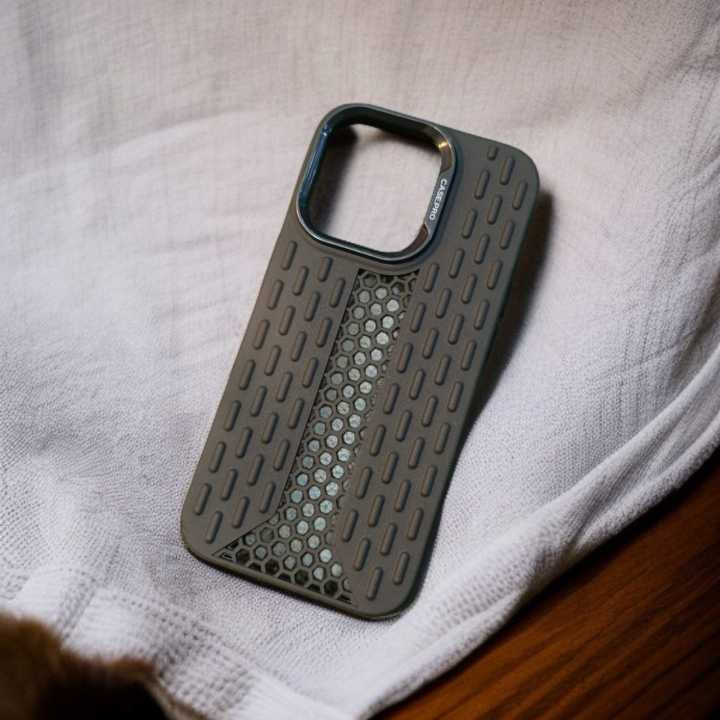 For Apple iPhone 15 Pro Luxury Soft Silicon Hollow Cooling Casing Cover-E_Store