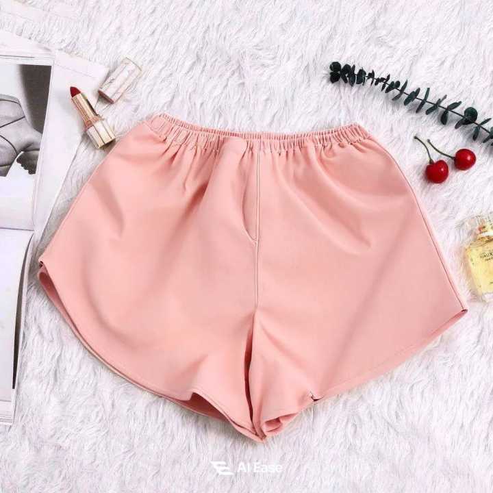 Women%E2%80%99s%20Smooth%20Touch%20Silk%20Shorts%20with%20Minimal%20Seams%20for%20Maximum%20Comfort%20-%20Image%207