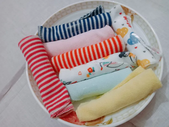 Baby%20Handkerchief%20Rumal%20Soft%20Cotton%20Newborn%20Baby%20Towels%20Set%20-%208pcs/Pack%20-%20Image%202
