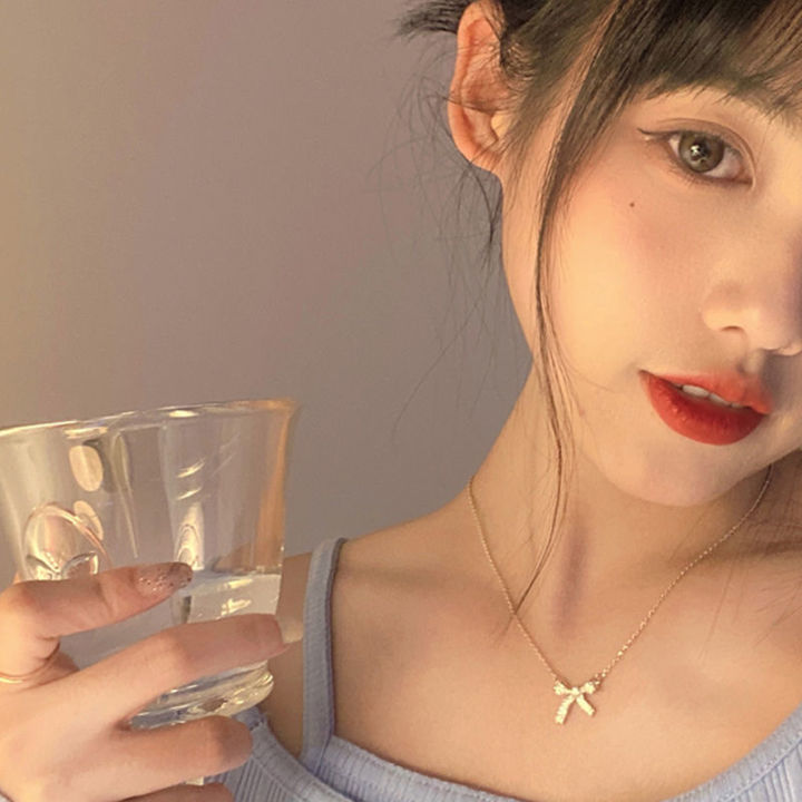 Simple%20Women%20Jewelry%20Alloy%20Heart%20Necklace%20-%20Image%204