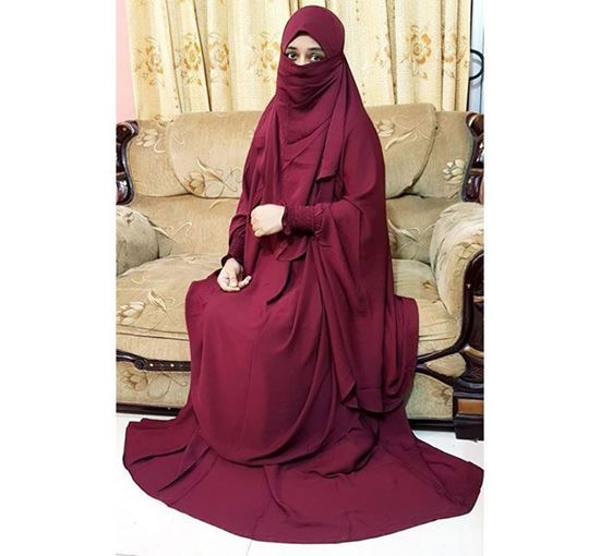Ladis%20Fissionable%20%20Khimar%20Borka%20With%20Sckart%20For%20Woman%20(Full%20Set)%20-%20Image%203