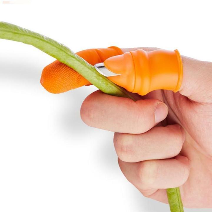 Silicone%20Gloves%20For%20Thumb%20Knife%20Cutting%20Vegetable%20Pinching%20Finger%20Protector%20Tool%20-%20Image%202