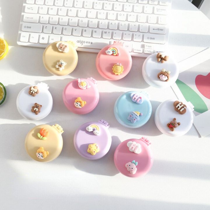 2023NWE%201pc%20Round%20Small%20Massage%20Folding%20Comb%20Girls%20Hair%20Brush%20with%20Makeup%20Mirror%20Portable%20Hair%20Styling%20Tool%20Traveling%20Mini%20Pocket%20Mirror%20-%20Image%206