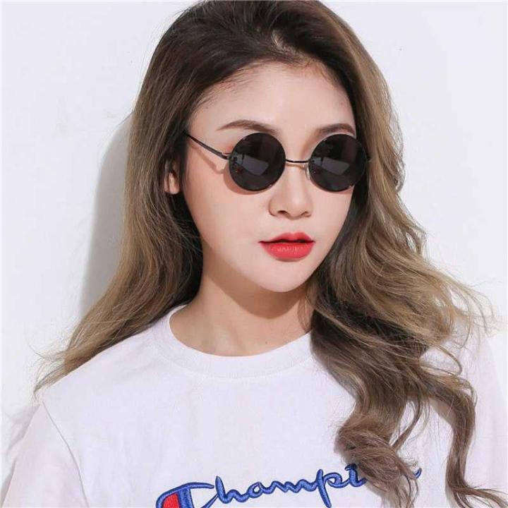 Unisex Sunglasses UV Protection Polarized Lenses Fashionable Eye Wear for  Men And Women