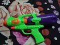 Exciting Multicolor Water Gun for Kids - Ideal Outdoor Toy for Endless Summer Fun in the Sun. 