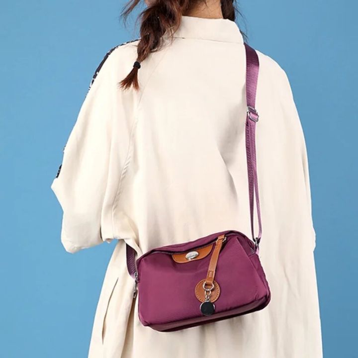 Women's%20Waterproof%20Nylon%20Crossbody%20Bag%20Ladies%20Luxury%20Designer%20Large%20Capacity%20Handbags%20Purse%20Female%20Casual%20Shoulder%20Pillow%20Bags%20-%20Image%203