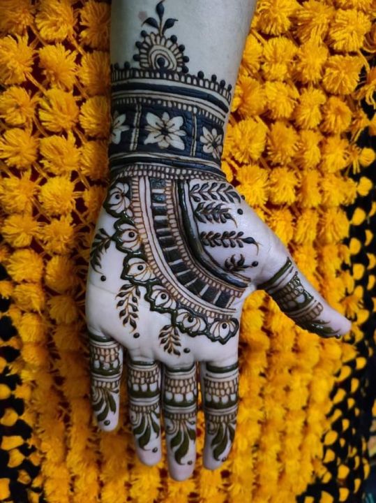 Neeta%20Natural%20Organic%20Henna%20Mehedi%20Cones%206%20Pis%20Original%20Indian%20-%20Image%204