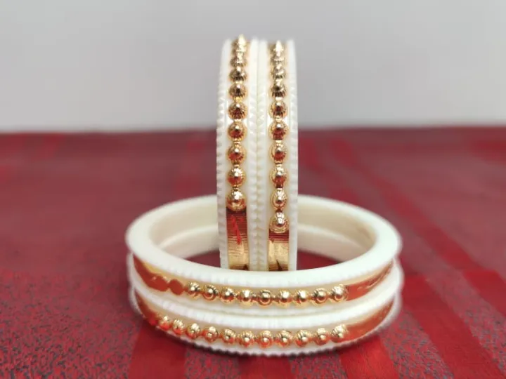 Mumbai%20Shakha%20Pola%20Bangles%20for%20Women%20Plastic%20With%20Golden%20Plated%20,%20Party%20,%20Wedding%20,%20Anniversary%20,%20Druga%20Puja%20&%20All%20Time%20Use%20Sakha%20Bangles.%20-%20Image%203