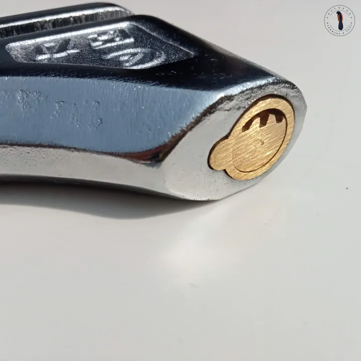 Rust-Resistant%20Universal%20Disc%20Brake%20Lock%20-%20Durable%20Anti-Theft%20Protection%20with%20Copper%20Cylinder%20-%20Image%203