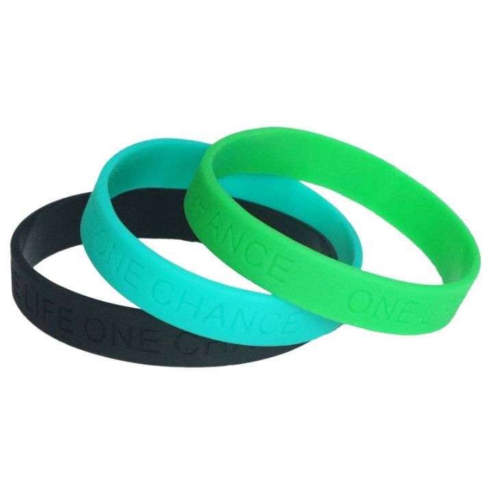1PC%20Fashion%20Black%20Silicone%20Wristband%20Bracelet%20One%20Life%20One%20Chance%20Letters%20Bangles%20Rubber%20Bracelet%20Men%20Women%20Jewelry%20SH066%20-%20Image%204
