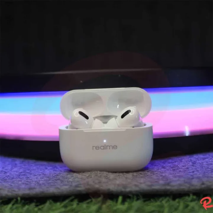 Realme%20Airpods%20Pro%20Tws%20Wireless%20Earbuds%20-%20Bluetooth%20Headphone%20-%20Image%204