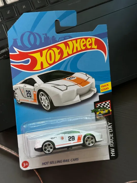 Hot%20Wheels%20Style%20Die-Cast%20Toy%20Car%20Racing%20Car%20Model%20-%20Image%202