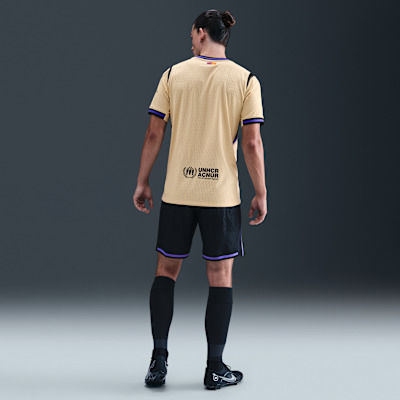 FC%20Barcelona%2025/26%20Home%20Jersey%20Half%20Sleeve%20%E2%80%93%20Premium%20Thai%20Quality%20Football%20Shirt%20for%20Men%20%E2%80%93%20New%20Barcelona%20Home%20Kit%202025/26%20%E2%80%93%20Bar%C3%A7a%20Soccer%20Jersey%20-%20Image%205