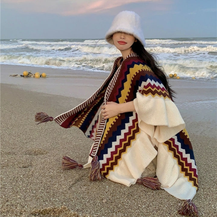 2023%20Spring%20and%20Autumn%20New%20Color%20Contrast%20Ethnic%20Style%20Ruffle%20Shawl%20Female%20Bohemian%20Cardigan%20Fungus%20Trim%20Internet%20Celebrity%20Cloak%20-%20Image%204