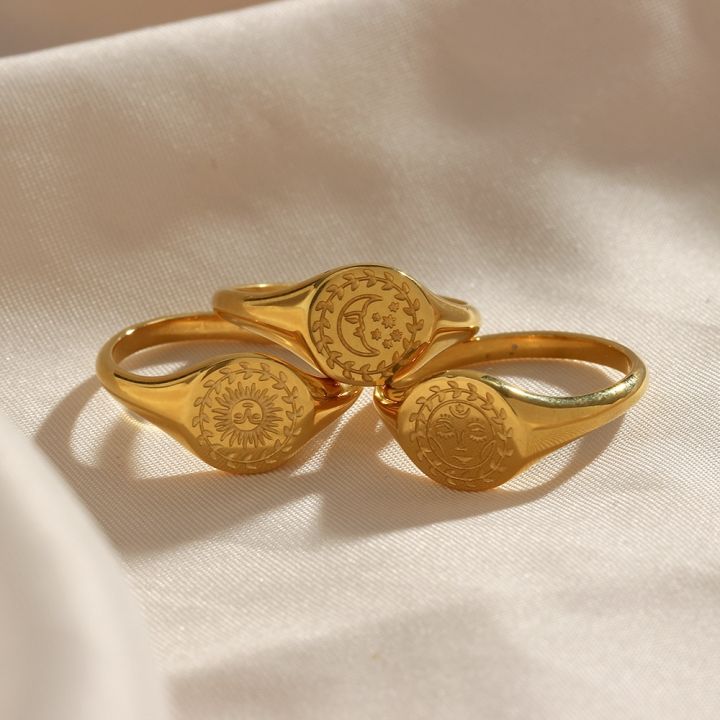 2023%20Creative%20Eagraved%20Facial%20Expression%20of%20Moon%20Sun%20Star%20Gold%20Plated%20Ring%20Tarnish%20Free%20Stainless%20Steel%20Godness%20Signet%20Ring%20-%20Image%203
