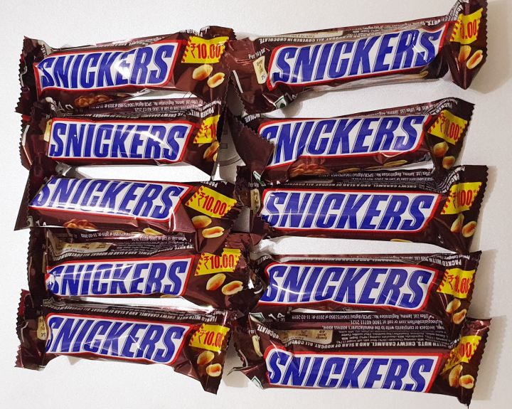 Snicker%2015%20piece%20pack%20(14%20x%2015%20)%20-210-gm%20-%20Image%203