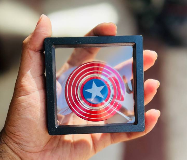 %E2%80%9CCaptain%20America%20Shield%20Spinner%20Toy%20%E2%80%93%20Stress%20Relief%20Fidget%20Spinner%E2%80%9D%20-%20Image%205