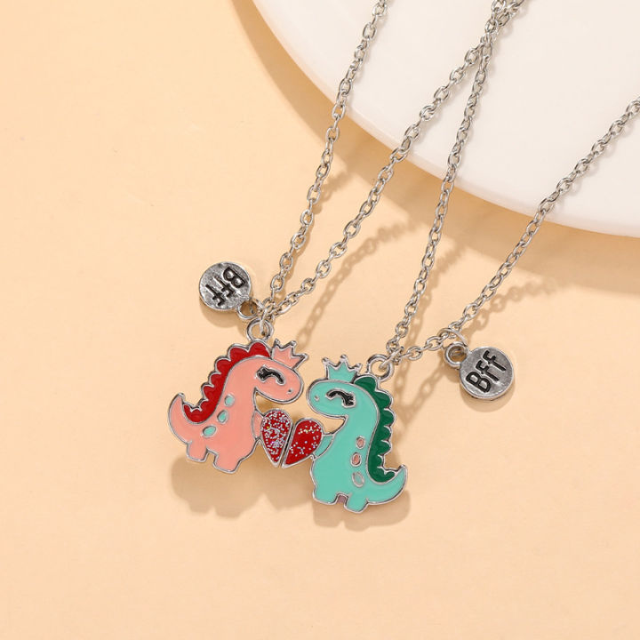 Pair%20Of%20Little%20Dinosaur%20Pendant%20Necklaces%20BFF%20LOVERS%20Heart%20Patchwork%20Necklace%20Podazz%20-%20Image%205