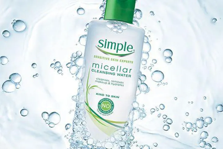 Simple%20Kind%20To%20Skin%20Micellar%20Cleansing%20Water%20(200ml)%20-%20Image%202