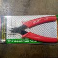 YTH-109 Wire Cutter Size 125mm 5 Inch Cutter Diagonal Cutting Pliers 5 Inch Wire Cutting Pliers Tools SetsThin Professional Handling Electronic Cutter Pliers. 